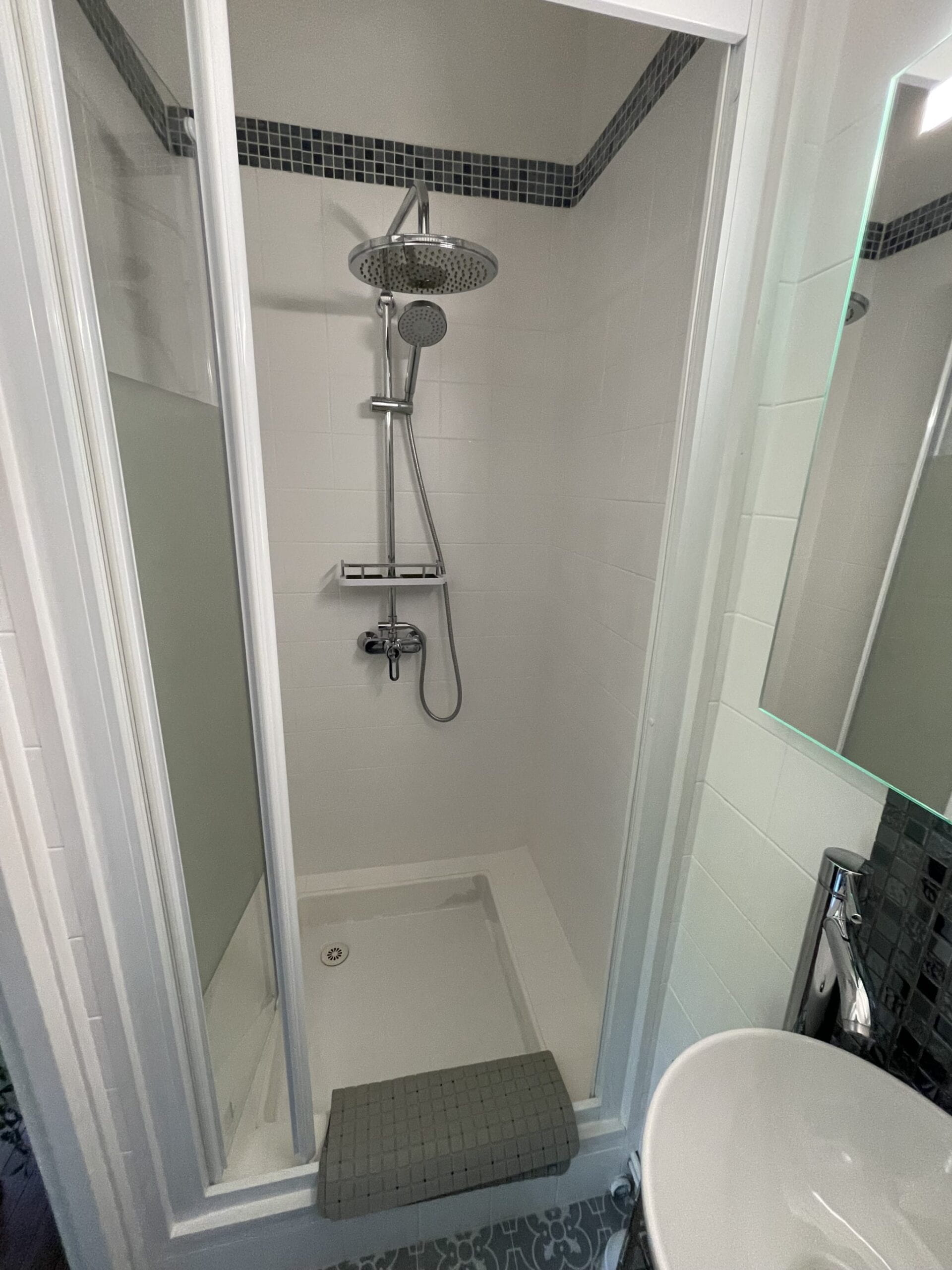 Chambre 1 – La Chambre Bleue