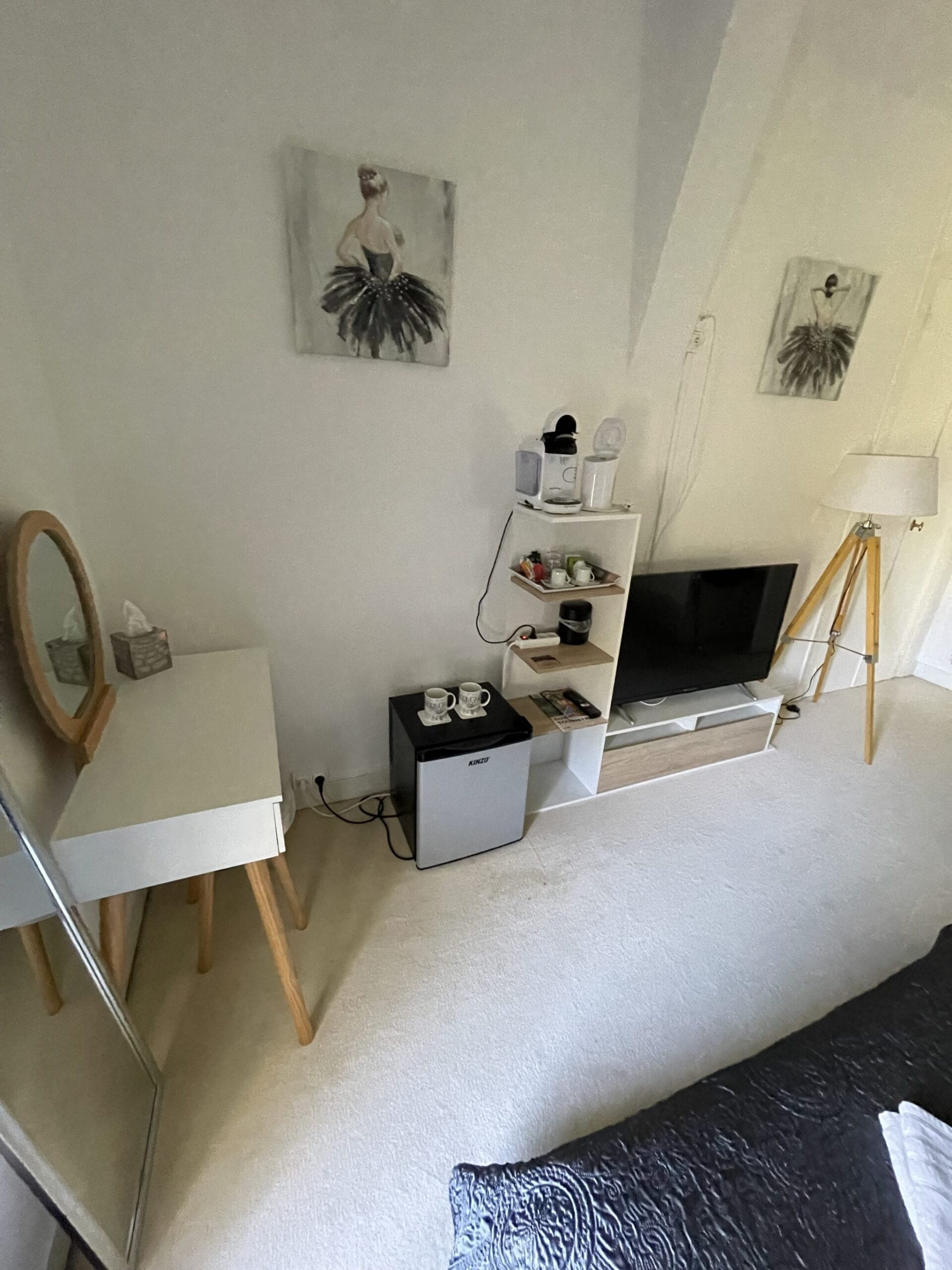 Chambre 5 – La Chambre Grise