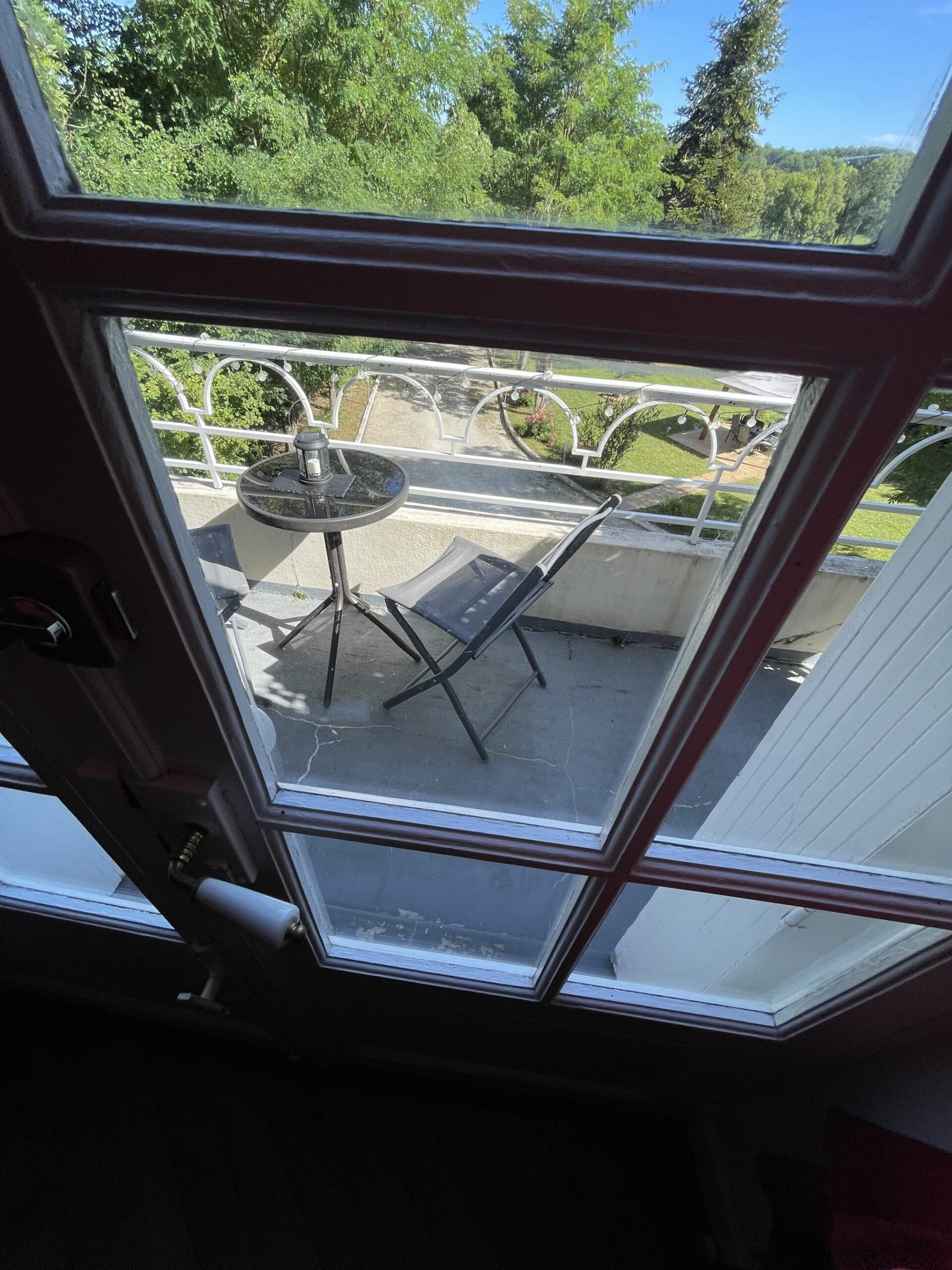 Chambre 2 – La Chambre Rouge